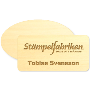 Namnbricka i trä, graverad